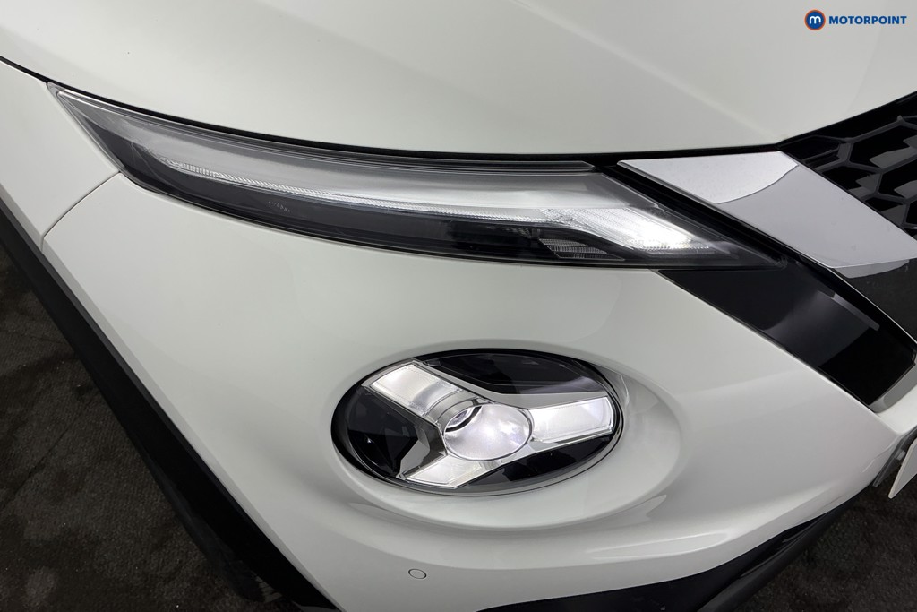 Nissan Juke N-Connecta Automatic Petrol SUV - Stock Number (1640712) - 29th supplementary image