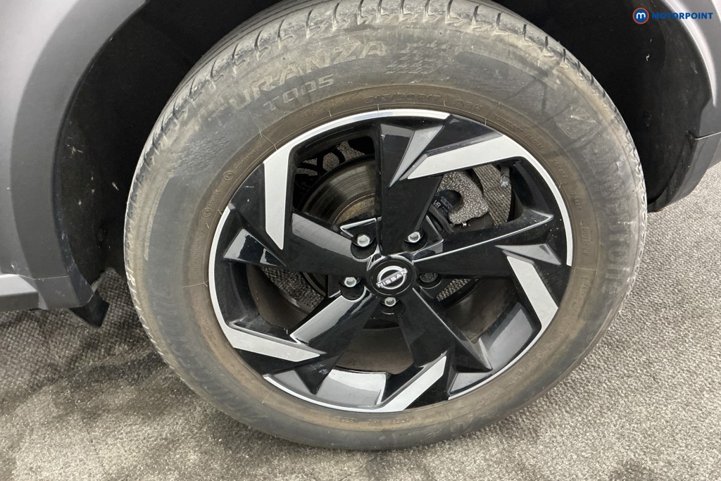 Nissan Juke N-Connecta Automatic Petrol SUV - Stock Number (1640712) - 36th supplementary image