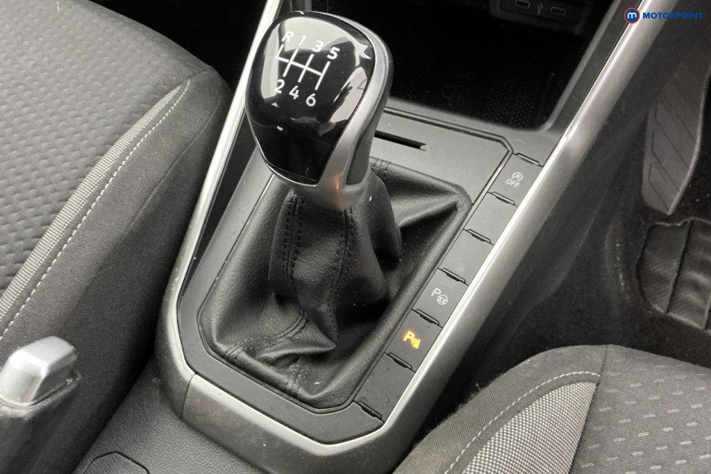 Volkswagen Taigo Life Manual Petrol SUV - Stock Number (1640722) - 15th supplementary image