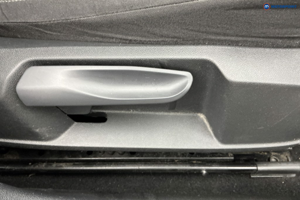 Volkswagen Taigo Life Manual Petrol SUV - Stock Number (1640722) - 23rd supplementary image