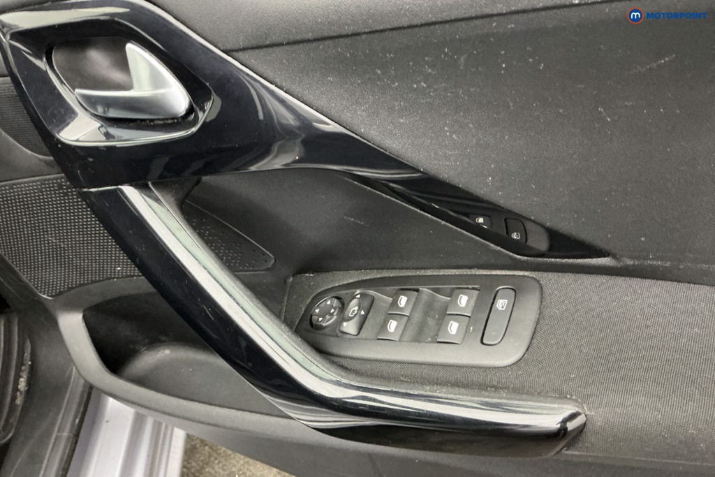 Peugeot 208 Tech Edition Manual Petrol Hatchback - Stock Number (1641092) - 25th supplementary image