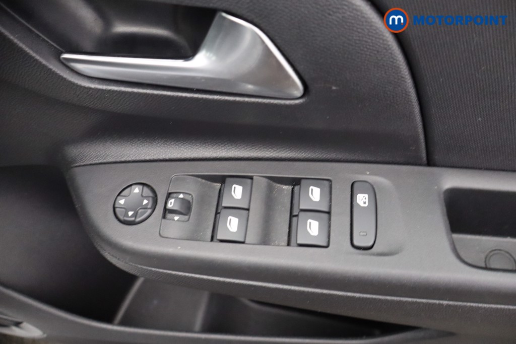 Vauxhall Corsa Design Manual Petrol Hatchback - Stock Number (1641292) - 9th supplementary image