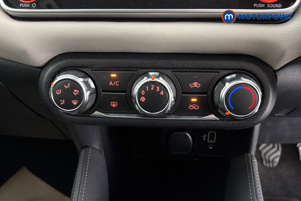 Nissan Micra Acenta Manual Petrol Hatchback - Stock Number (1641579) - 12th supplementary image