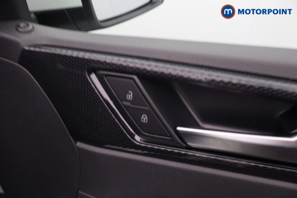 Volkswagen Polo Match Manual Petrol Hatchback - Stock Number (1642186) - 9th supplementary image