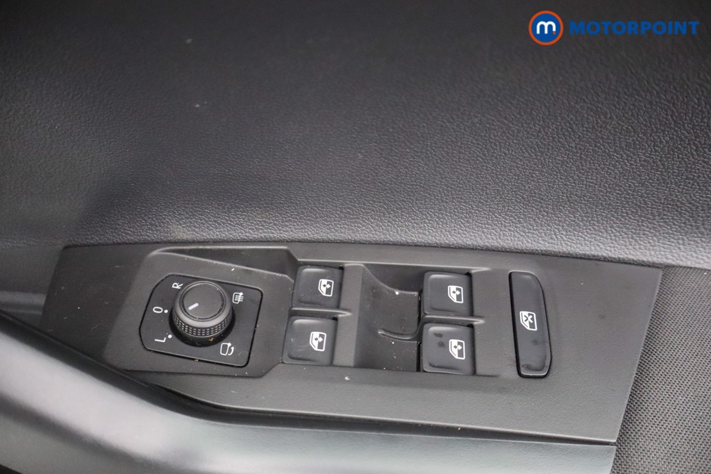 Volkswagen Polo Match Manual Petrol Hatchback - Stock Number (1642186) - 10th supplementary image