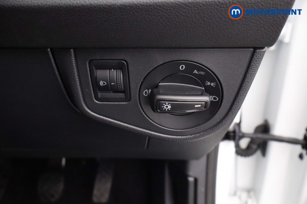 Volkswagen Polo Match Manual Petrol Hatchback - Stock Number (1642186) - 12th supplementary image