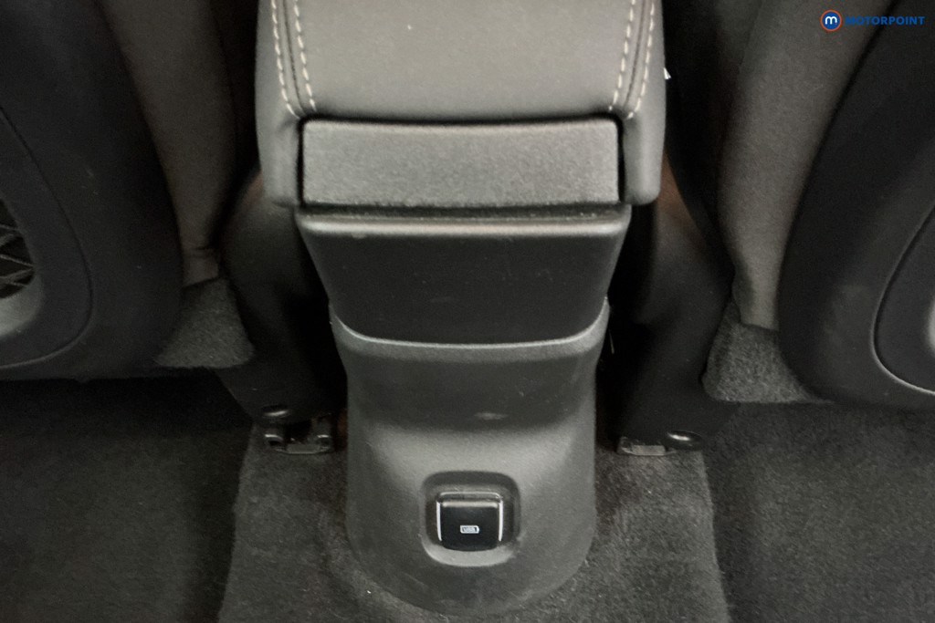 Fiat 500L Cross Manual Petrol Hatchback - Stock Number (1642263) - 10th supplementary image