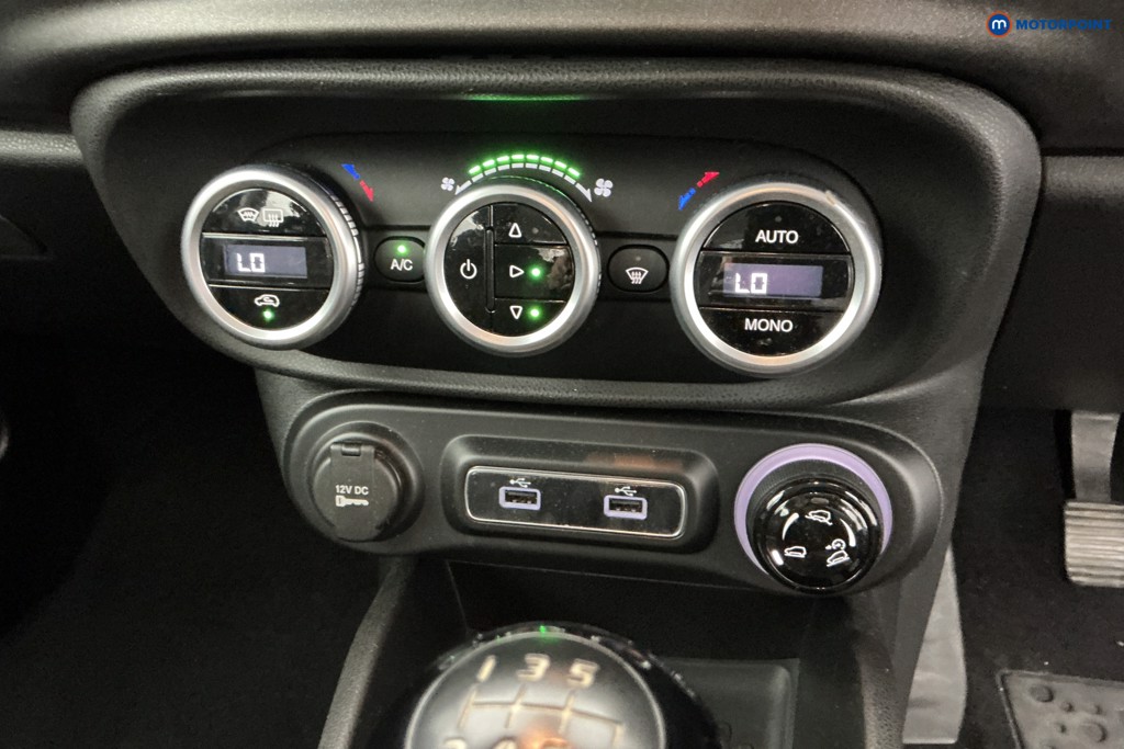 Fiat 500L Cross Manual Petrol Hatchback - Stock Number (1642263) - 16th supplementary image