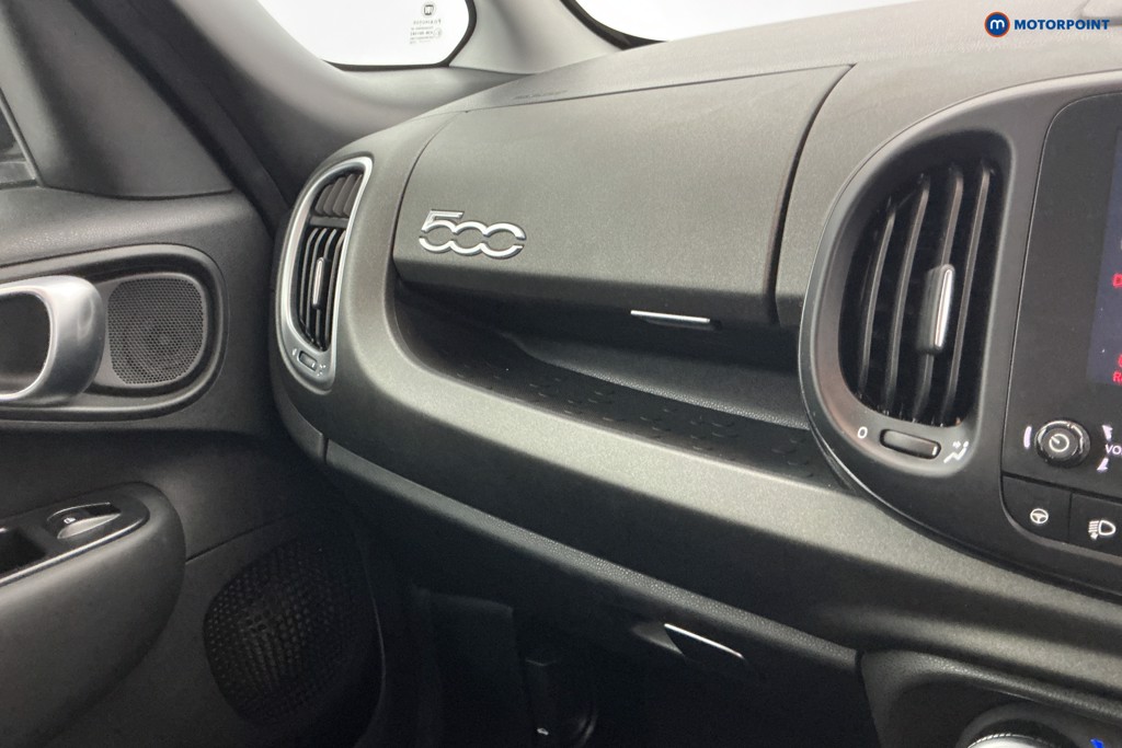 Fiat 500L Cross Manual Petrol Hatchback - Stock Number (1642263) - 17th supplementary image