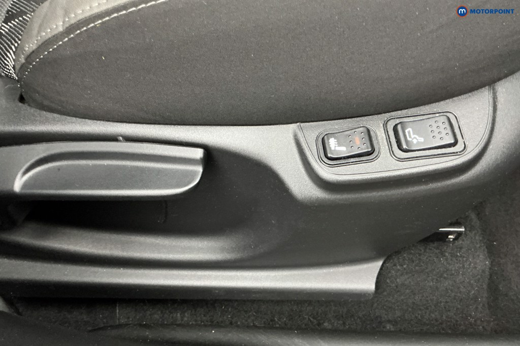 Fiat 500L Cross Manual Petrol Hatchback - Stock Number (1642263) - 22nd supplementary image