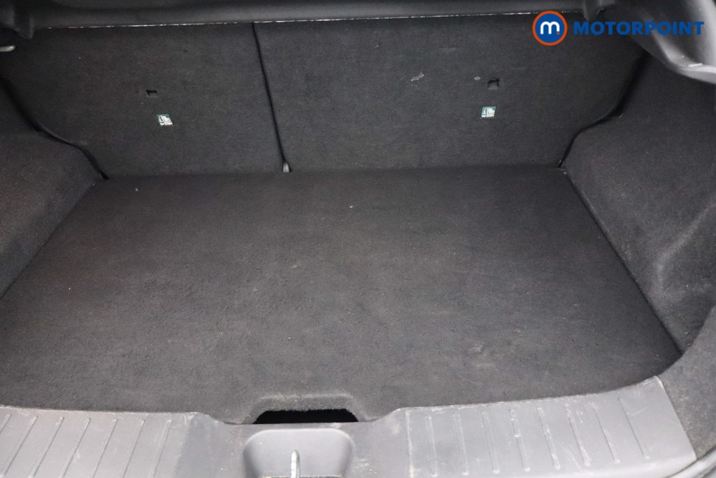 Nissan Juke N-Connecta Automatic Petrol SUV - Stock Number (1642407) - 6th supplementary image