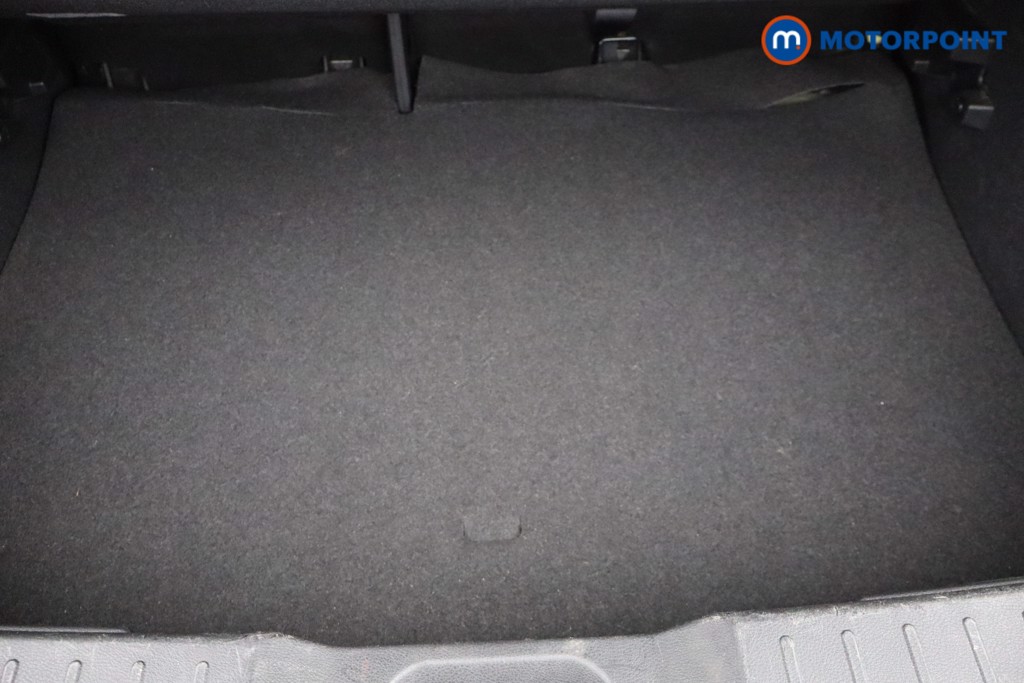 Nissan Juke N-Connecta Automatic Petrol SUV - Stock Number (1642407) - 7th supplementary image