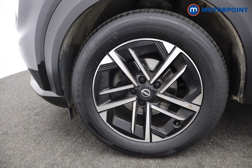Nissan Juke N-Connecta Automatic Petrol SUV - Stock Number (1642407) - 29th supplementary image