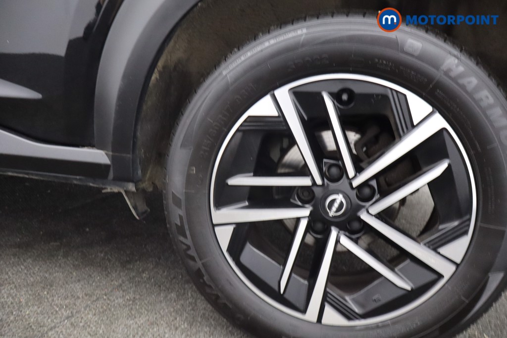 Nissan Juke N-Connecta Automatic Petrol SUV - Stock Number (1642407) - 30th supplementary image