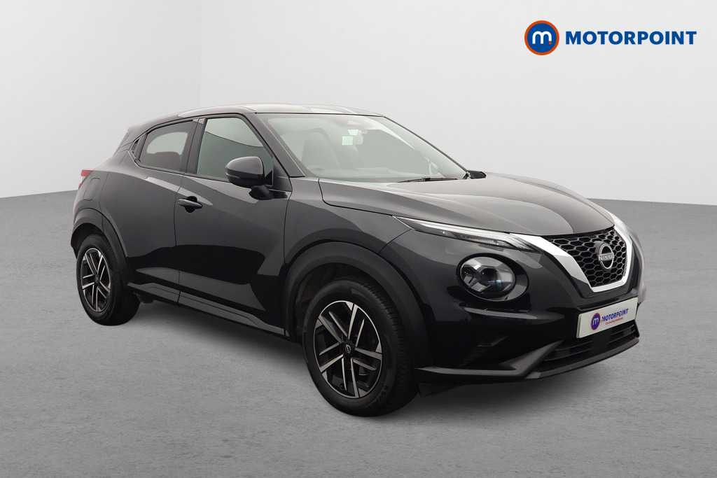Nissan Juke N-Connecta Automatic Petrol SUV - Stock Number (1642407) - Drivers side front corner