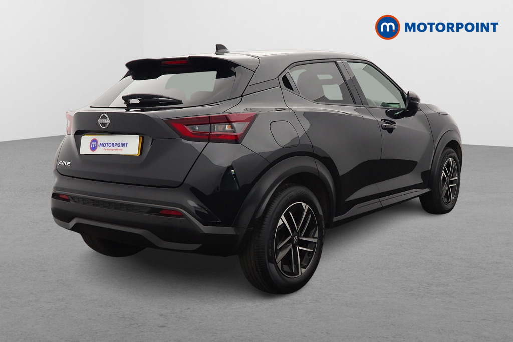 Nissan Juke N-Connecta Automatic Petrol SUV - Stock Number (1642407) - Drivers side rear corner