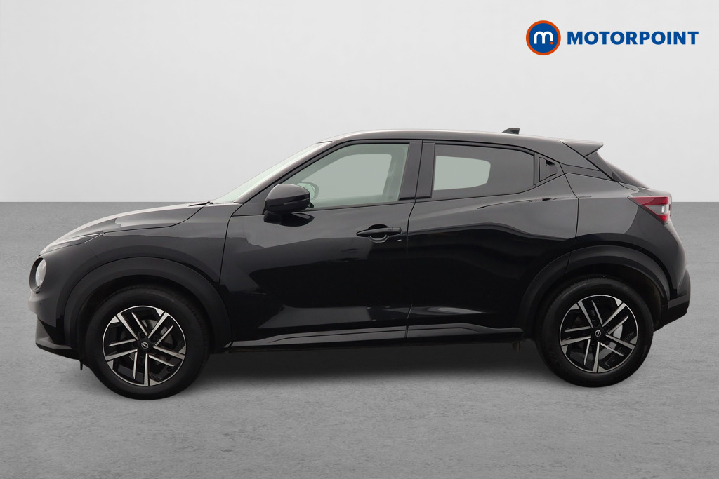 Nissan Juke N-Connecta Automatic Petrol SUV - Stock Number (1642407) - Passenger side