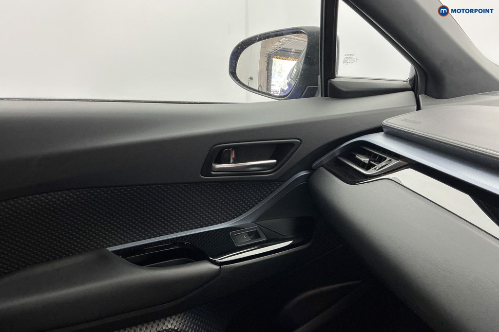 Toyota C-Hr Design Automatic Petrol-Electric Hybrid SUV - Stock Number (1642625) - 19th supplementary image