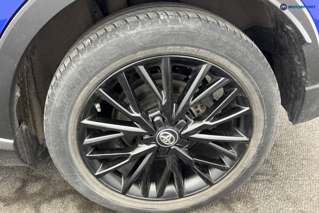 Toyota C-Hr Design Automatic Petrol-Electric Hybrid SUV - Stock Number (1642625) - 37th supplementary image