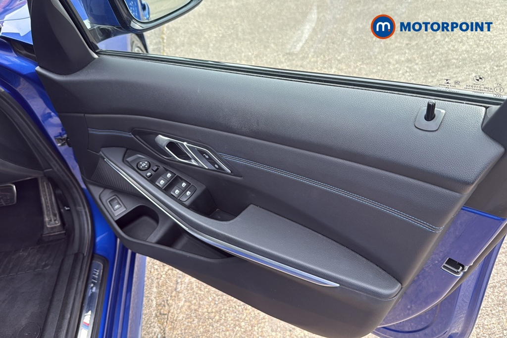 BMW 3 Series M Sport Automatic Diesel Saloon - Stock Number (1642717) - 18th supplementary image