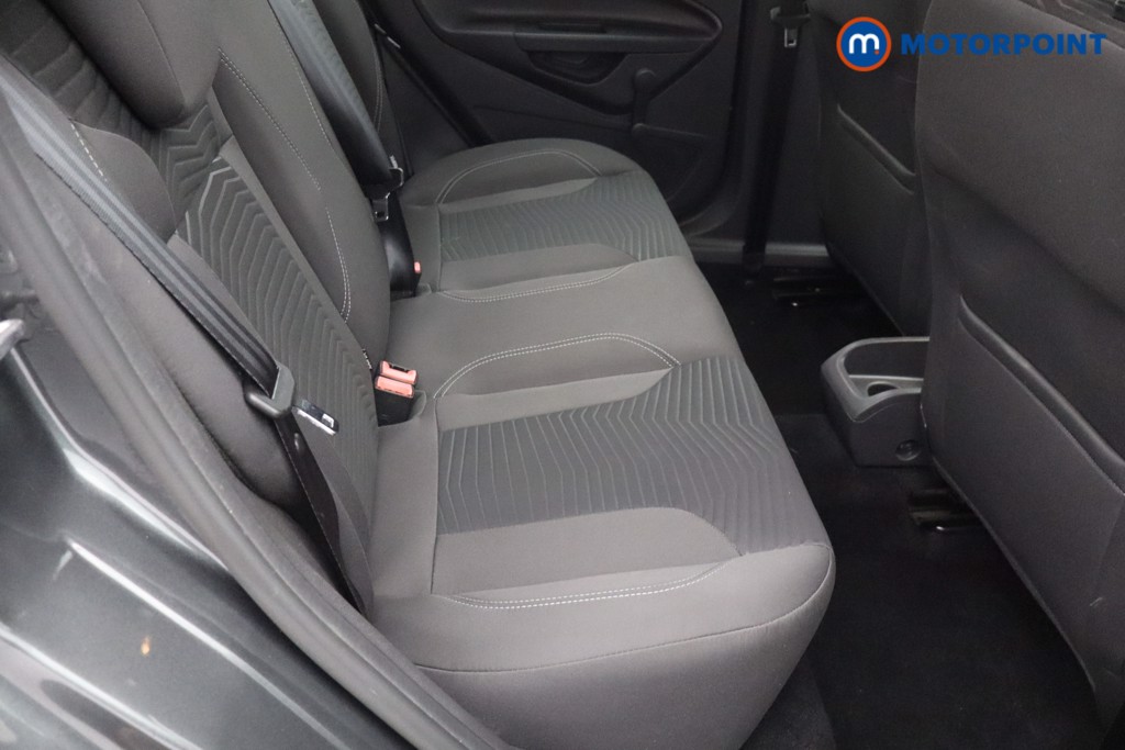 Ford Fiesta Zetec Manual Petrol Hatchback - Stock Number (1642854) - 6th supplementary image