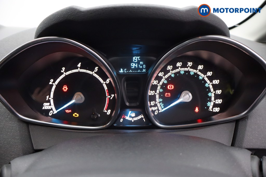 Ford Fiesta Zetec Manual Petrol Hatchback - Stock Number (1642854) - 12th supplementary image