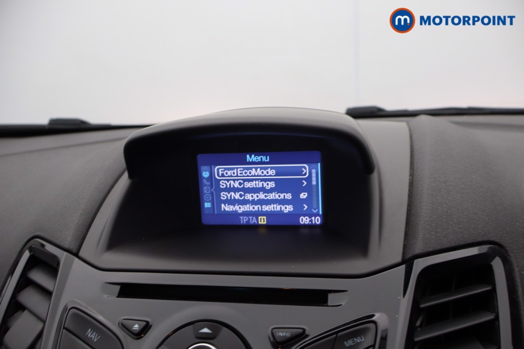 Ford Fiesta Zetec Manual Petrol Hatchback - Stock Number (1642854) - 18th supplementary image