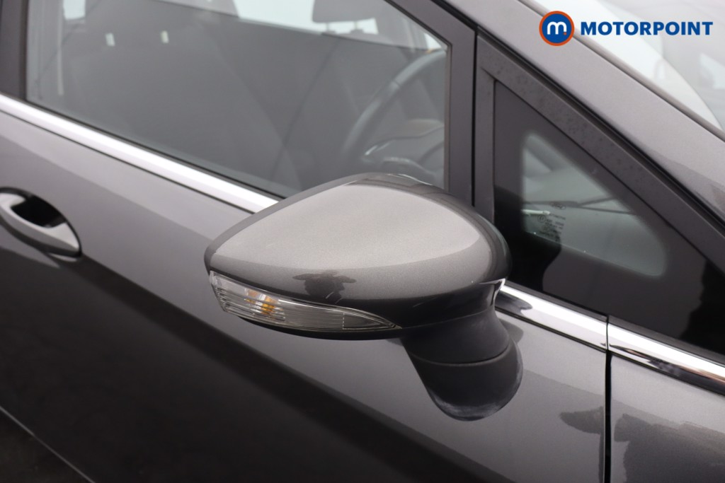 Ford Fiesta Zetec Manual Petrol Hatchback - Stock Number (1642854) - 19th supplementary image
