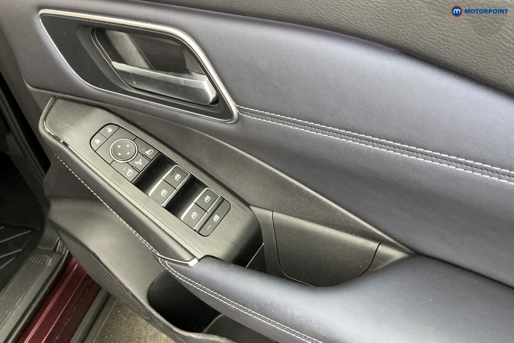 Nissan Qashqai Tekna Automatic Petrol SUV - Stock Number (1643041) - 24th supplementary image