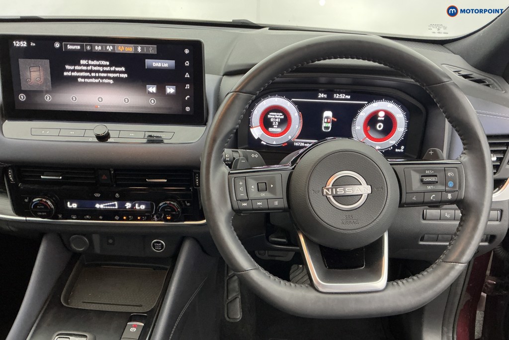 Nissan Qashqai Tekna Automatic Petrol SUV - Stock Number (1643041) - 1st supplementary image