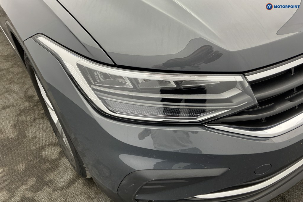 Volkswagen Tiguan Life Automatic Petrol SUV - Stock Number (1643168) - 30th supplementary image