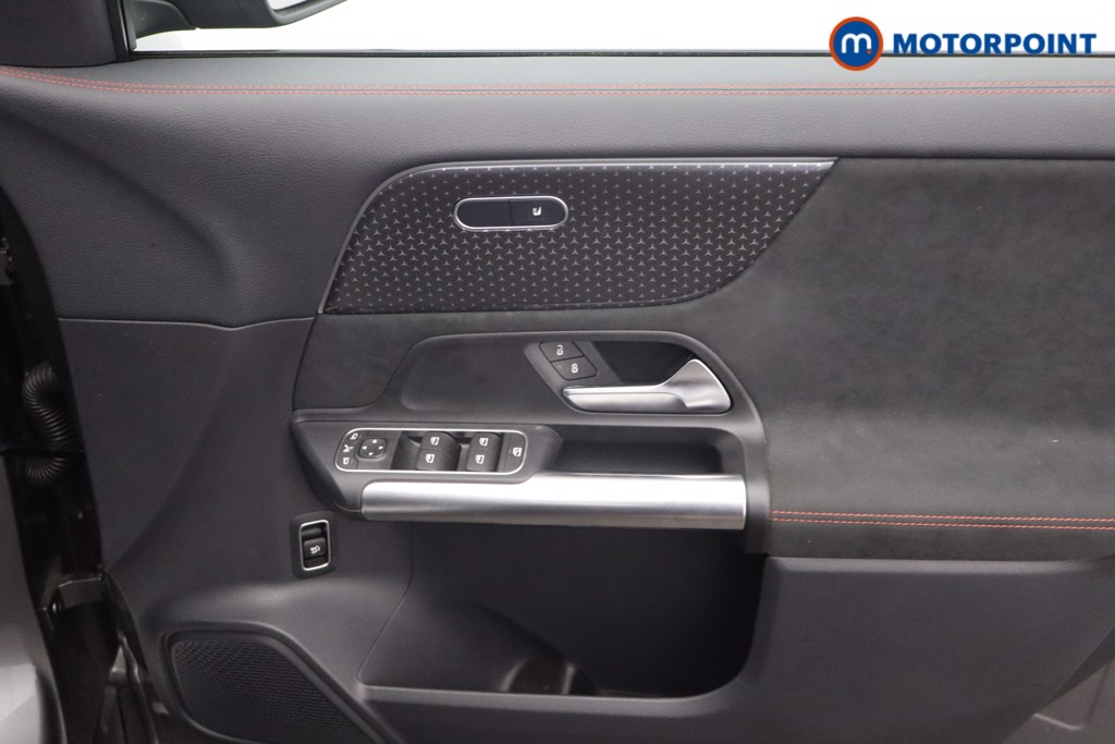 Mercedes-Benz EQA Urban Edition Automatic Electric SUV - Stock Number (1643617) - 9th supplementary image