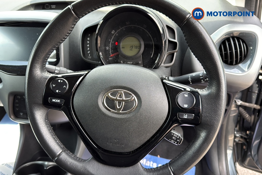 Toyota Aygo X-Trend Manual Petrol Hatchback - Stock Number (1643632) - 2nd supplementary image