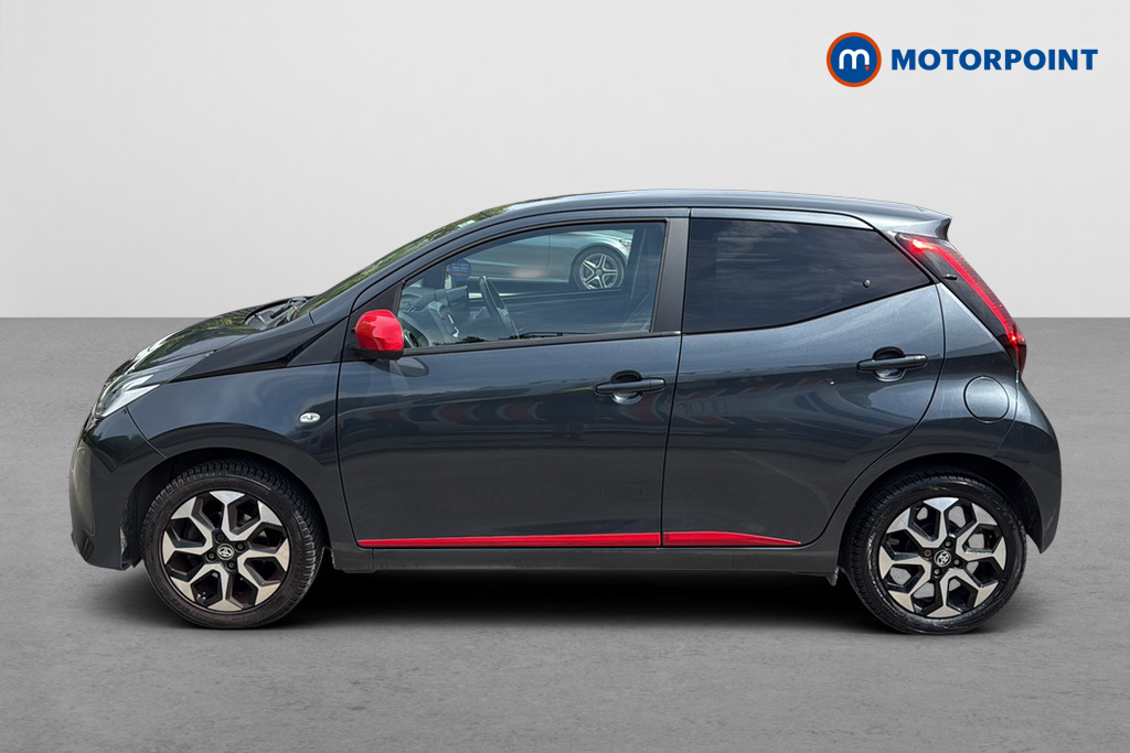 Toyota Aygo X-Trend Manual Petrol Hatchback - Stock Number (1643632) - Drivers side