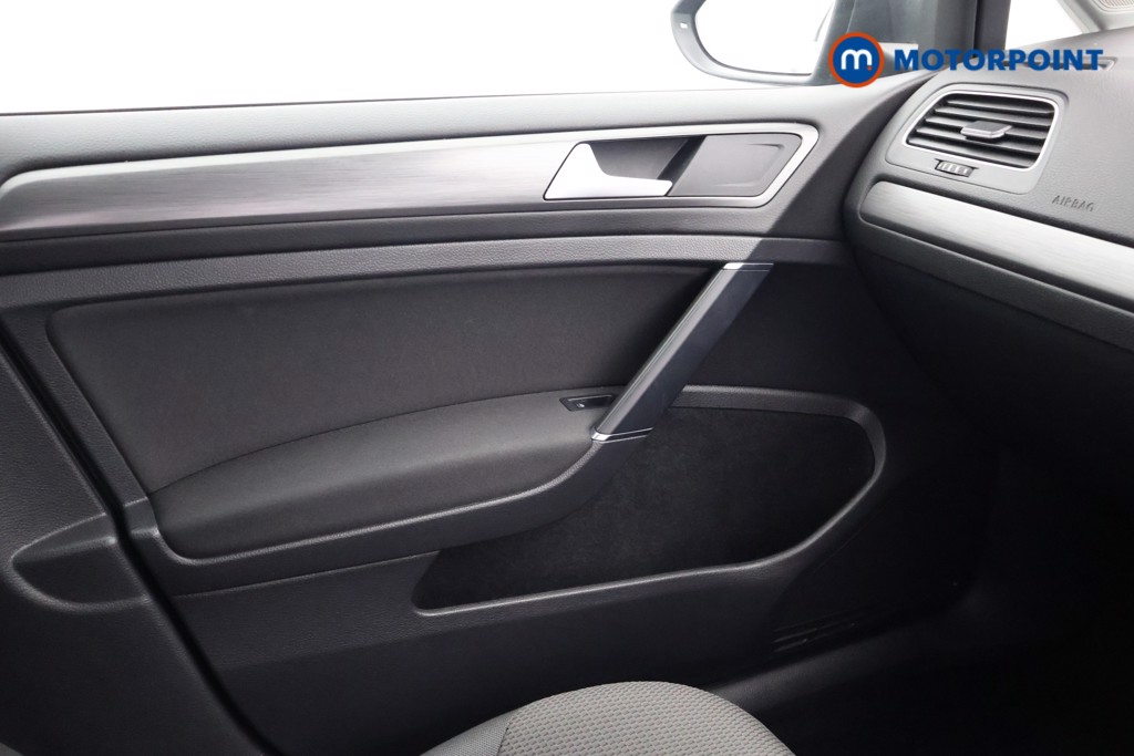 Volkswagen Golf Match Manual Petrol Hatchback - Stock Number (1643677) - 10th supplementary image