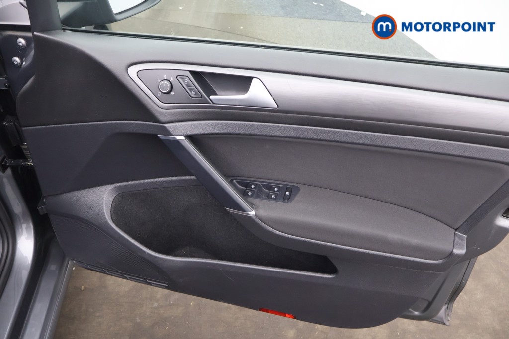 Volkswagen Golf Match Manual Petrol Hatchback - Stock Number (1643677) - 11th supplementary image