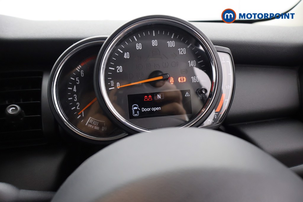 Mini Hatchback ONE Manual Petrol Hatchback - Stock Number (1643736) - 4th supplementary image