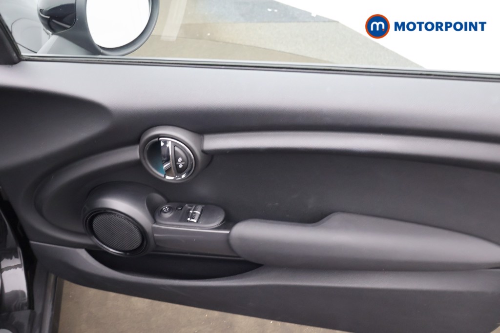 Mini Hatchback ONE Manual Petrol Hatchback - Stock Number (1643736) - 13th supplementary image