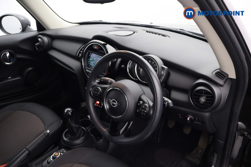 Mini Hatchback ONE Manual Petrol Hatchback - Stock Number (1643736) - 14th supplementary image