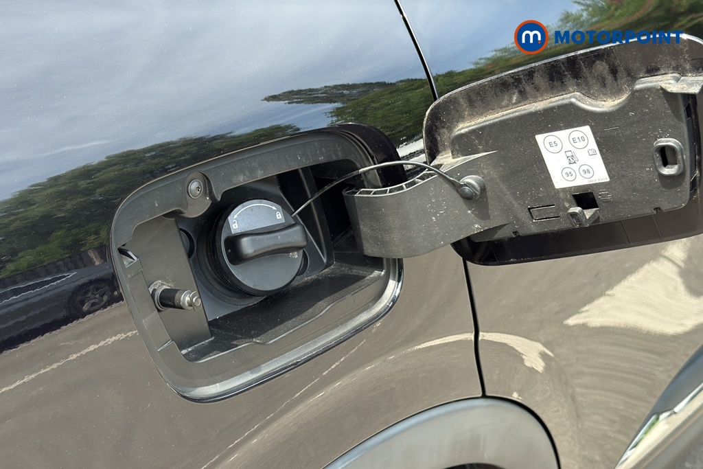 Renault Arkana S Edition Automatic Petrol-Electric Hybrid SUV - Stock Number (1644198) - 41st supplementary image