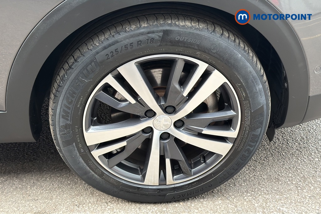 Peugeot 3008 Allure Premium-Plus Automatic Petrol Plug-In Hybrid SUV - Stock Number (1644487) - 47th supplementary image