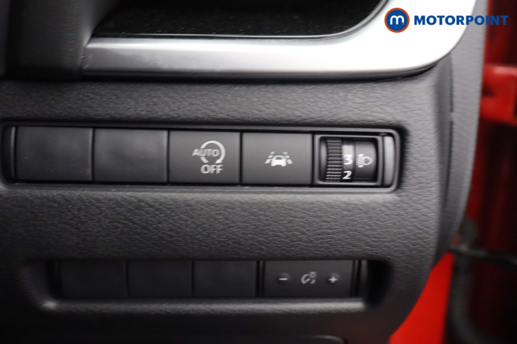 Nissan Qashqai N-Connecta Manual Petrol SUV - Stock Number (1644536) - 13th supplementary image