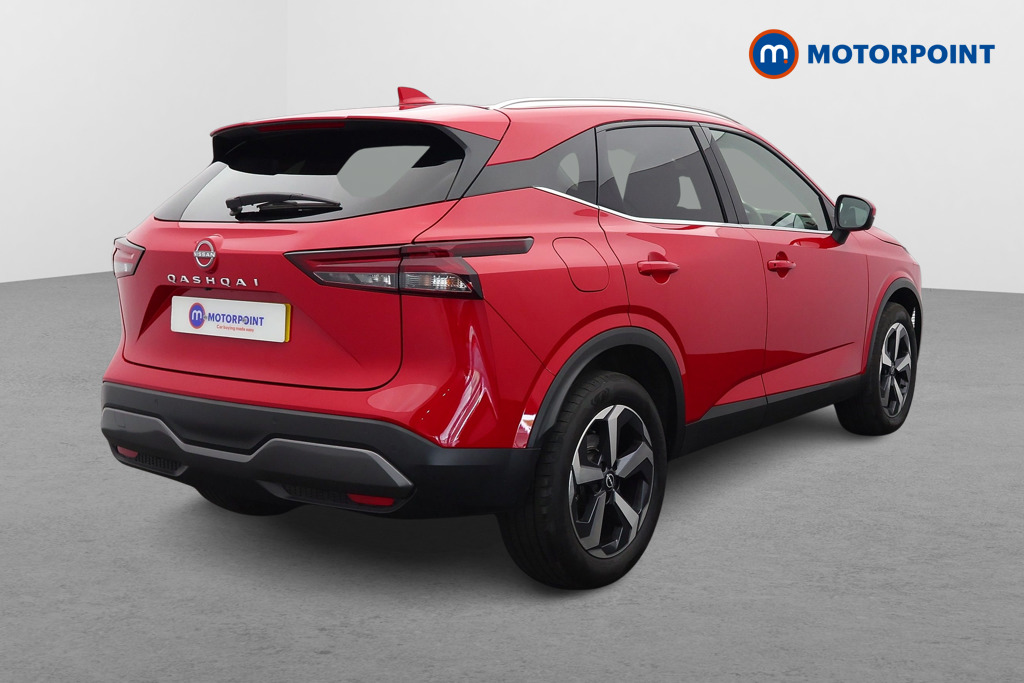 Nissan Qashqai N-Connecta Manual Petrol SUV - Stock Number (1644536) - Drivers side rear corner