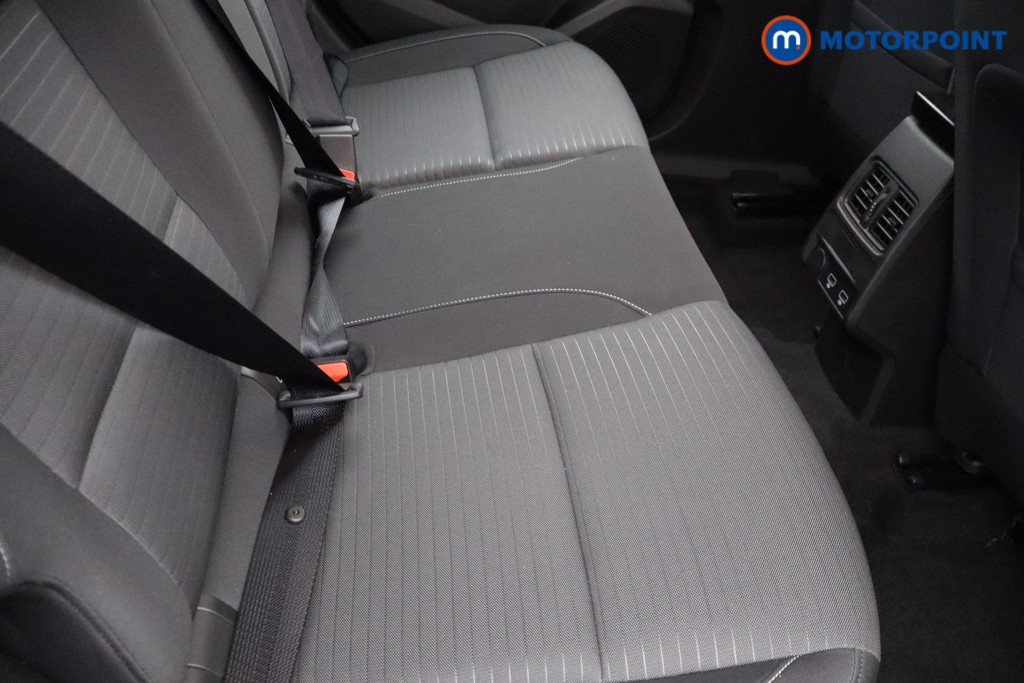 Renault Arkana Evolution Automatic Petrol-Electric Hybrid SUV - Stock Number (1644557) - 9th supplementary image