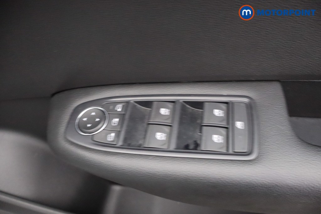Renault Arkana Evolution Automatic Petrol-Electric Hybrid SUV - Stock Number (1644557) - 12th supplementary image