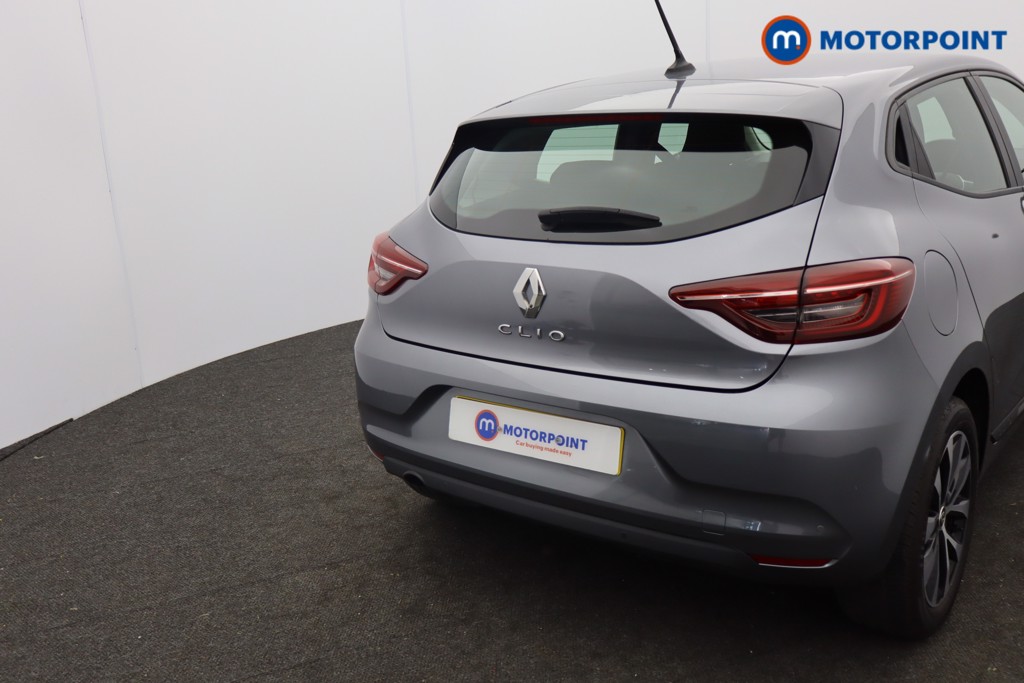 Renault Clio Evolution Manual Petrol Hatchback - Stock Number (1644569) - 2nd supplementary image