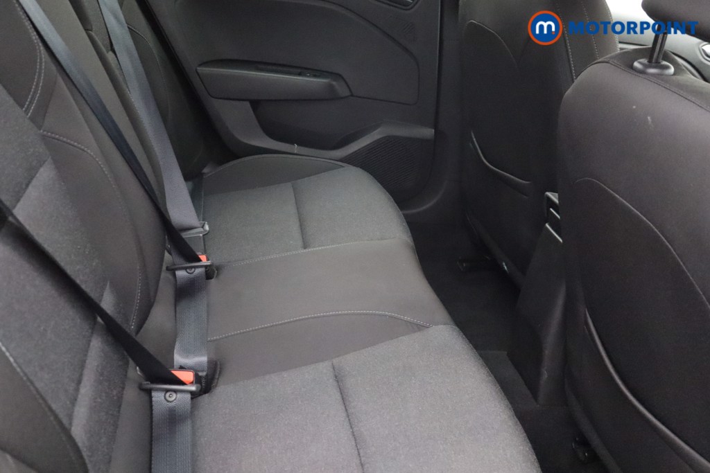Renault Clio Evolution Manual Petrol Hatchback - Stock Number (1644569) - 6th supplementary image