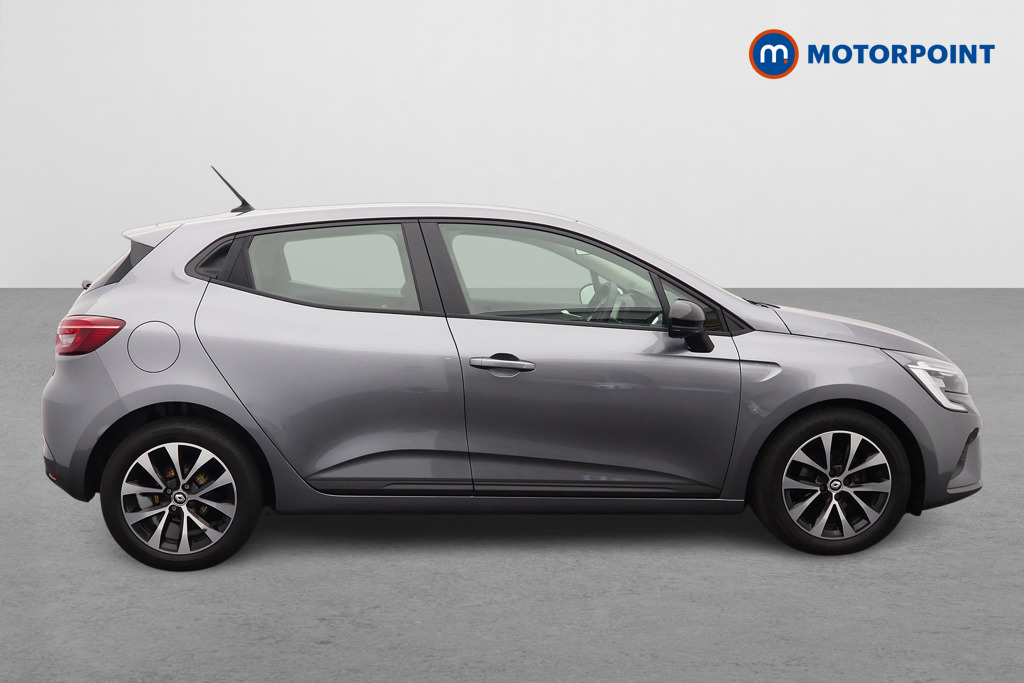 Renault Clio Evolution Manual Petrol Hatchback - Stock Number (1644569) - Drivers side