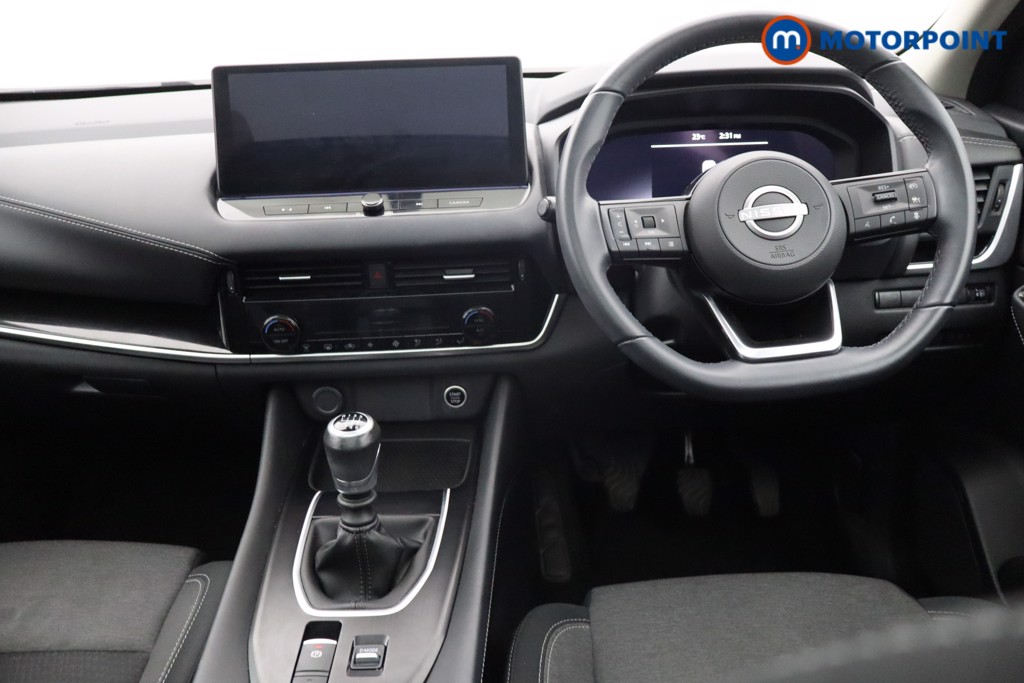 Nissan Qashqai N-Connecta Manual Petrol SUV - Stock Number (1644596) - 9th supplementary image