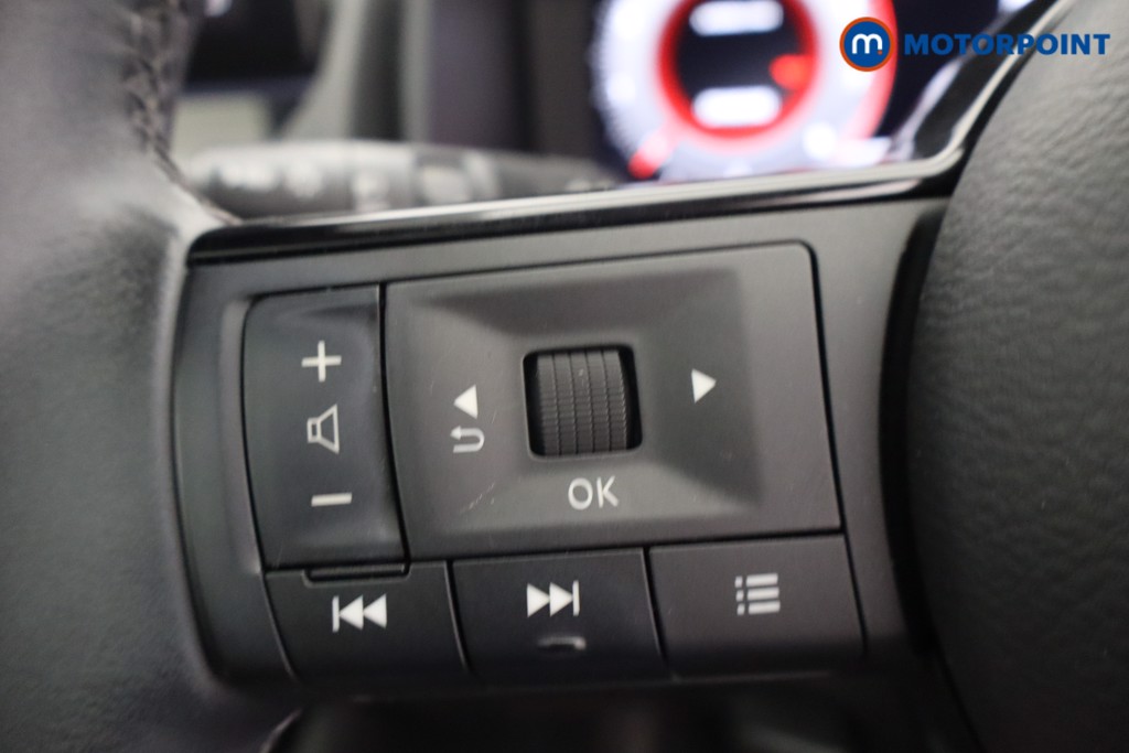 Nissan Qashqai N-Connecta Manual Petrol SUV - Stock Number (1644596) - 15th supplementary image